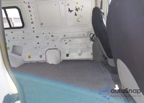 2005 Ford E-150 Commercial/Recreational из США, поврежденный, VIN 1FTRE14W25HA02113